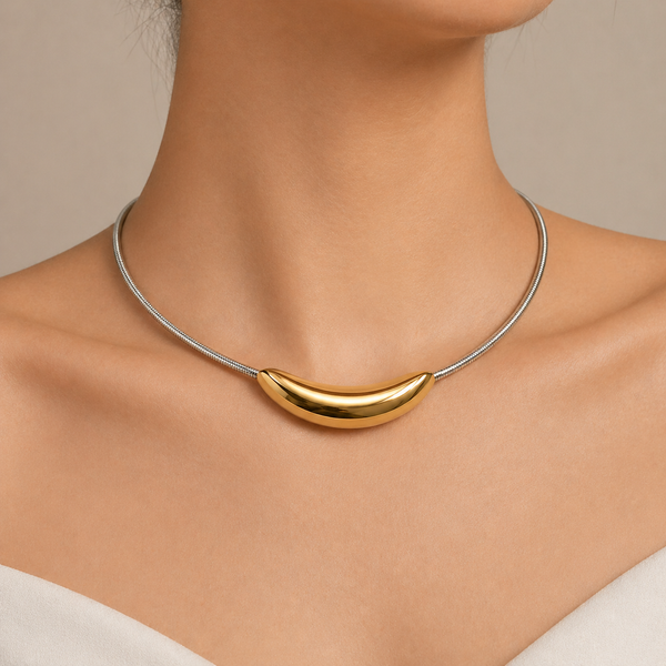 Aurora Curve Torque Necklace