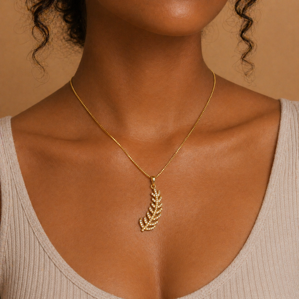 Luma Leaf Pendant Necklace